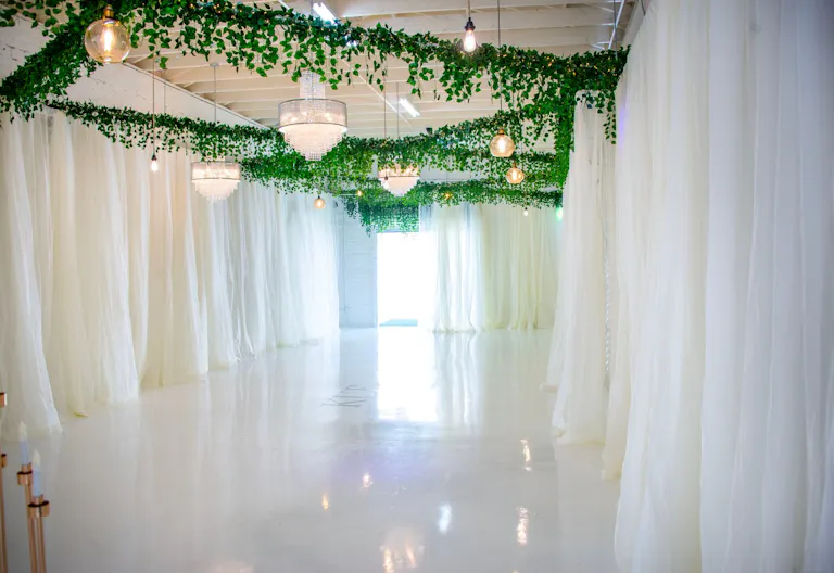 Beautiful Indoor and Outdoor Versatile Event Venue - Image 1