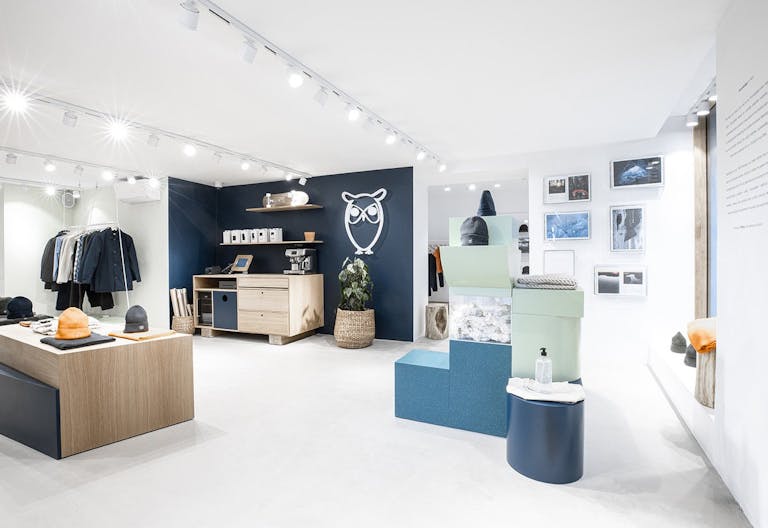 Boutique - Showroom Le Marais Rue du Temple - Image 2
