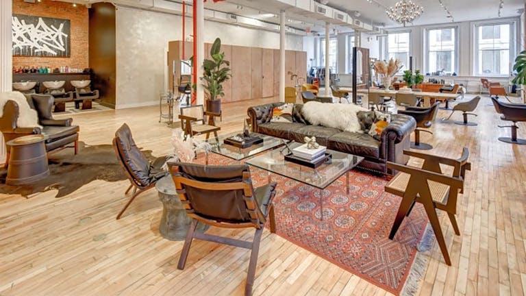 Exquisite Soho Loft - Image 2