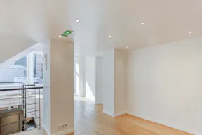 Boutique éphémère - Elegant pop up store in Etienne Marcel (close to the Marais) - Image 2