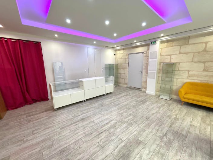 Pop Up Store en plein coeur du centre historique de Bordeaux - Image 0