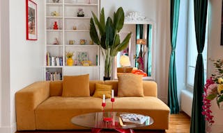 Bright Haussmann Apartment in Paris – Ideal Location for Photo or Video Shoot - Image 4