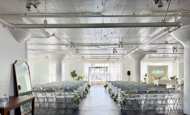 Showroom Space in Fashion District - Image 2