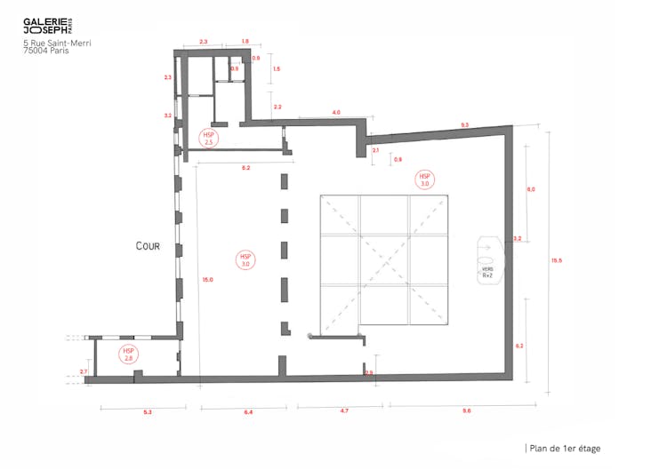 1,200 sqm Grand Showroom on Rue Saint-Merri, Paris