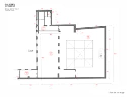 Rue Saint Merri Grand Showroom - Image 11