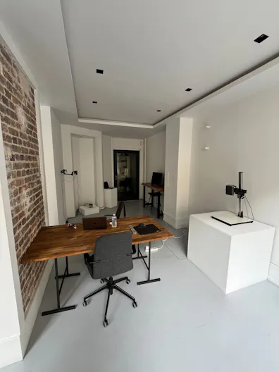 Gallery Space for Rent - Paris 3rd arrondissement - Image 3
