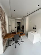 Gallery Space for Rent - Paris 3rd arrondissement - Image 3