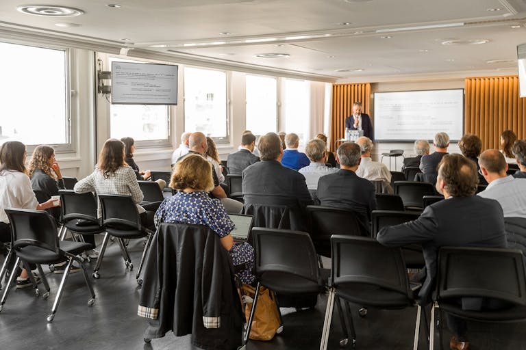 Rooftop de 300 m� -  9e arrondissement de Paris - Image 2