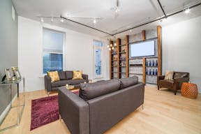 Fully Furnished Penthouse & Terrace - Image 6