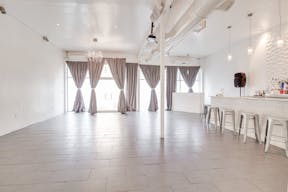 Licensed Bar Space in Crown Heights - Image 1