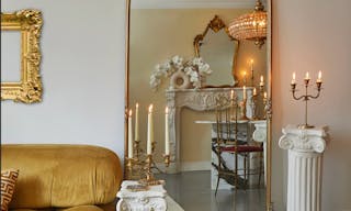Bohemian meets Vintage apartment - Natural Light, Mantle & Brass Vintage Pieces - Image 5