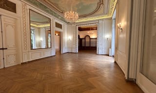 hotel particulier en plein coeur de Paris avec Jardin - Image 6