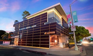 Beautiful Rooftop Venue - Image 1