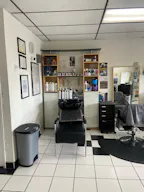 Salon Booth Rental - Image 0