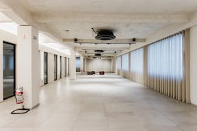 First floor multifunctional showroom and event space in the heart of Porta Venezia, Milan - Image 8