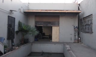 Large Industrial Warehouse Space Multiuse - Image 7