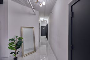 Spacious Daylight Studio & Event Venue in Lower East Side - Image 7