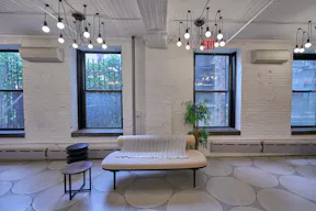 Spacious Daylight Studio & Event Venue in Lower East Side - Image 6