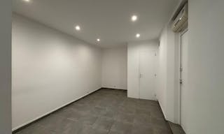 Boutique éphémère – Rue de Lévis, quartier ultra commerçant - Image 6