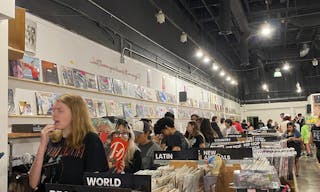 Hollywood Record Store - Image 3