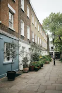 Cozy Le Marais Pop-Up Shop - Image 0