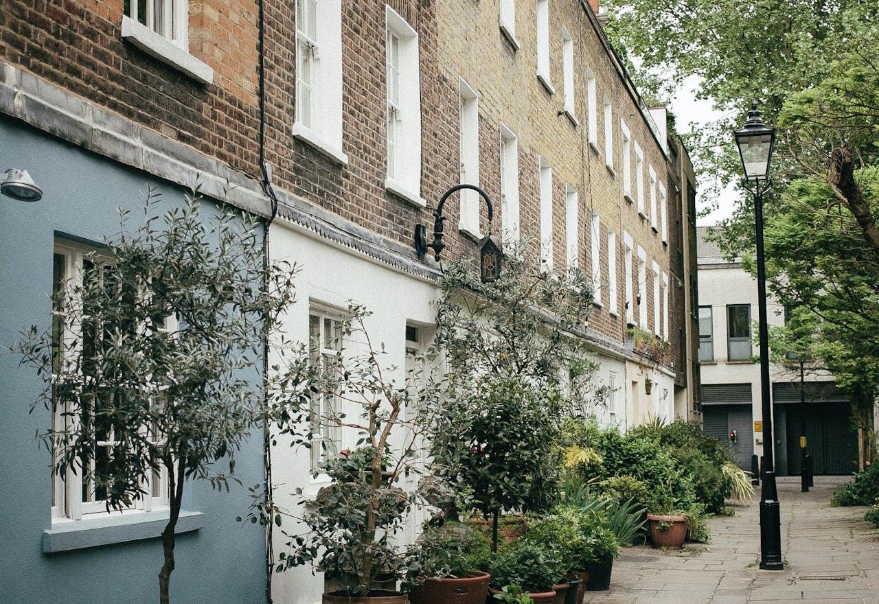 Cozy Le Marais Pop-Up Shop - Image 0
