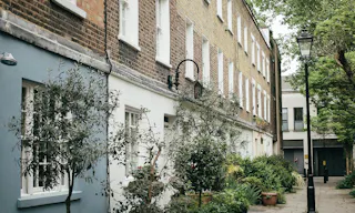 Cozy Le Marais Pop-Up Shop - Image 0