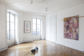 Haussmann apartment in R�publique Lancry area - Image 0