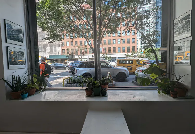Hudson Yards Art Gallery / Cafe Space - Image 2