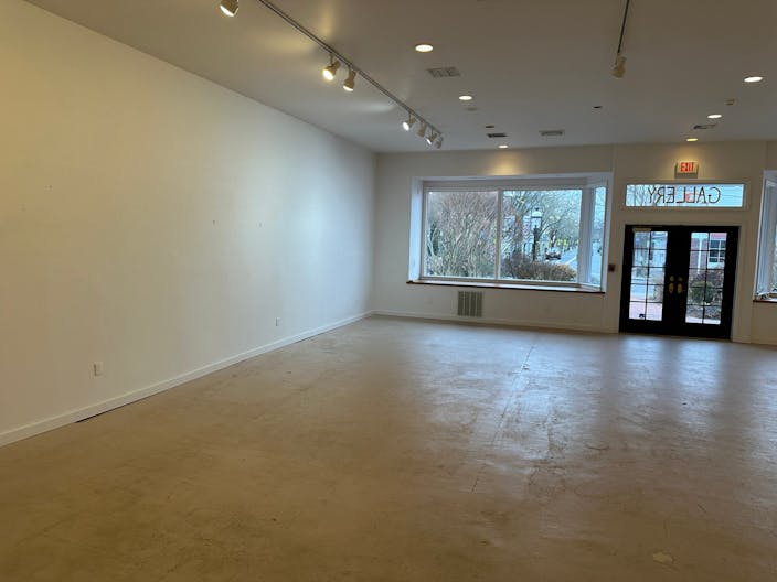 Main Street, Greenport - Image 2