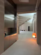 Atypical design gallery & shooting space in the Marais - Image 20