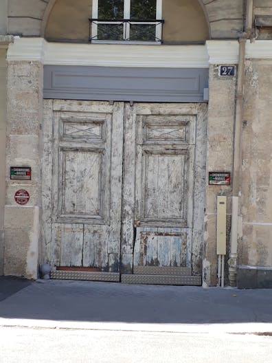 Event Showroom & Boutique in Le Marais - Image 2