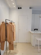 Boutique white box dans le coeur du Marais - Image 7