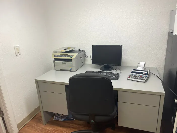 Office Room - Image 4