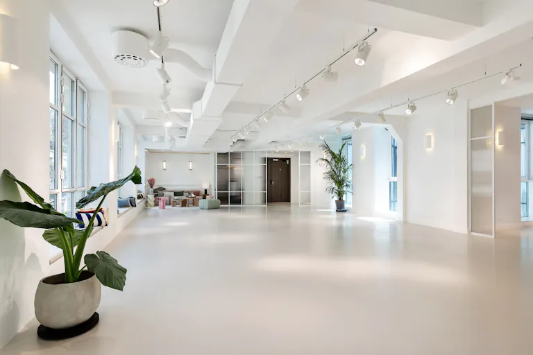 Un espace d’exception de 260 m², entièrement privatisable, au cœur du 2ᵉ arrondissement de Paris - Image 4