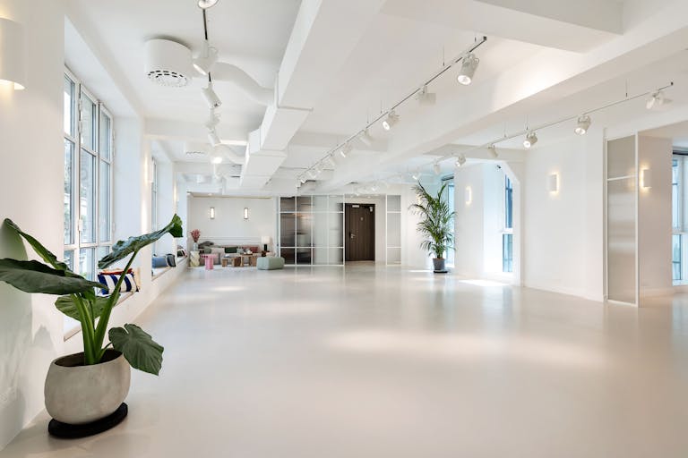 Un espace d’exception de 260 m², entièrement privatisable, au cœur du 2ᵉ arrondissement de Paris - Image 4