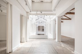 Grand Showroom Rue de Turenne - Image 17