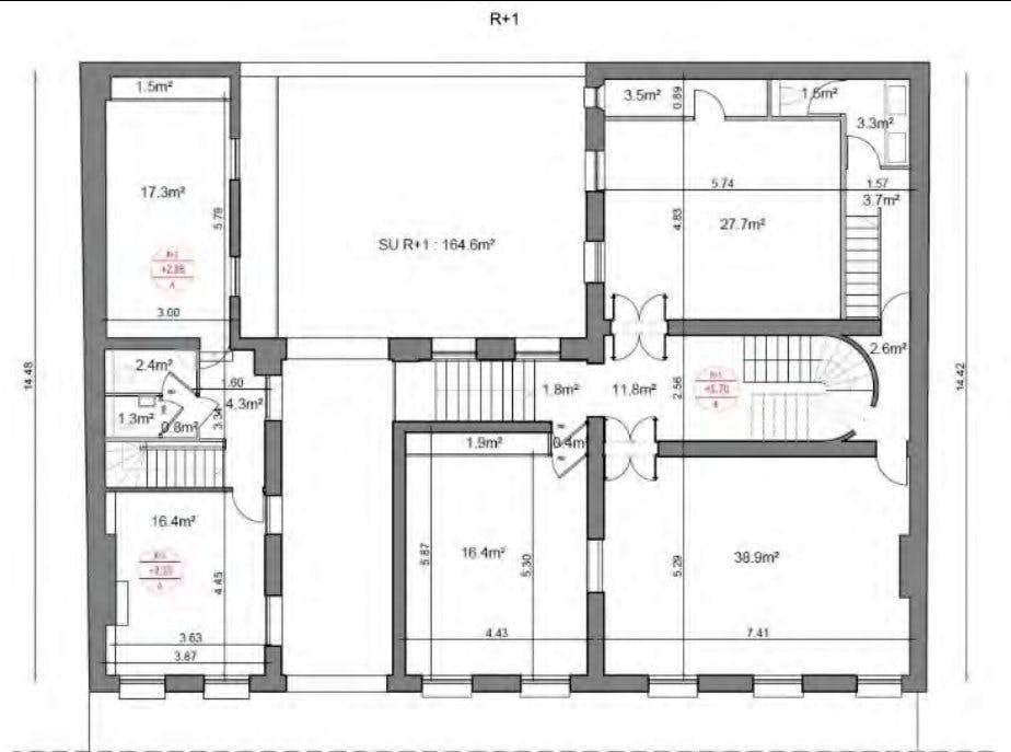 Hotel Particulier Etoile Kleber 661m2