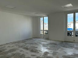 Haussmannian Style Apartment for Rent - Ideal Fashion Week Showroom - Image 7