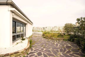 Unique Building Near Eiffel Tower - Ancien garage avec vue Tour Eiffel - Image 11