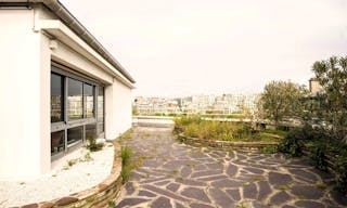 Unique Building Near Eiffel Tower - Ancien garage avec vue Tour Eiffel - Image 11