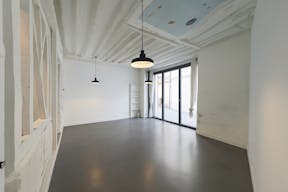 Superbe showroom au coeur de St Germain - Image 1