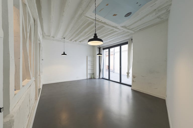 Superbe showroom au coeur de St Germain - Image 1