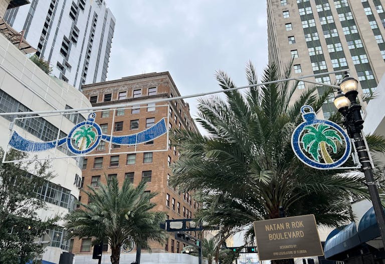 Contemporary Art Gallery - Downtown Miami - Image 2