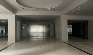 Prime Location Boutique - Triangle d'Or - Paris 8th - Image 9