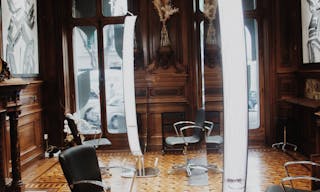 Boutique quartier privil�gi� centre ville de Marseille, espace atypique . - Image 0