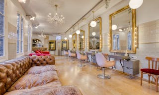 Superb Mansion in the 6th arrondissement of Paris - Image 3