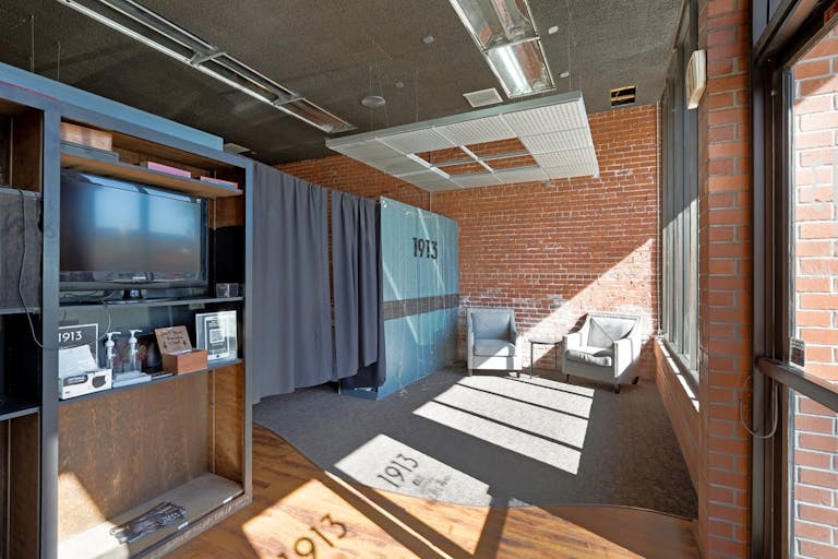 Industrial multi- use space in sacramento - Image 2