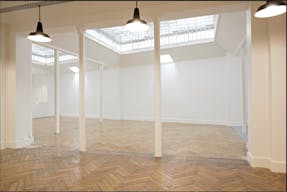 Premium Space In R�publique - Image 18