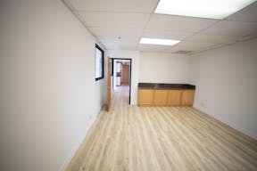 Prime Ground Floor Retail/Office/Creative/Event/Showroom Space in Old Town Pasadena - Image 3